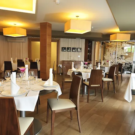 Norat 3* Superior 3* O Grove